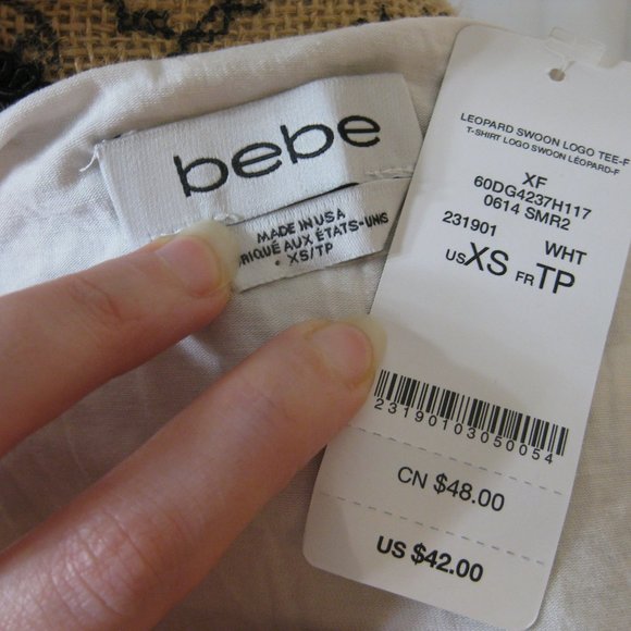 NWT Bebe logo white tee t shirt top XS extra small - Picture 5 of 5
